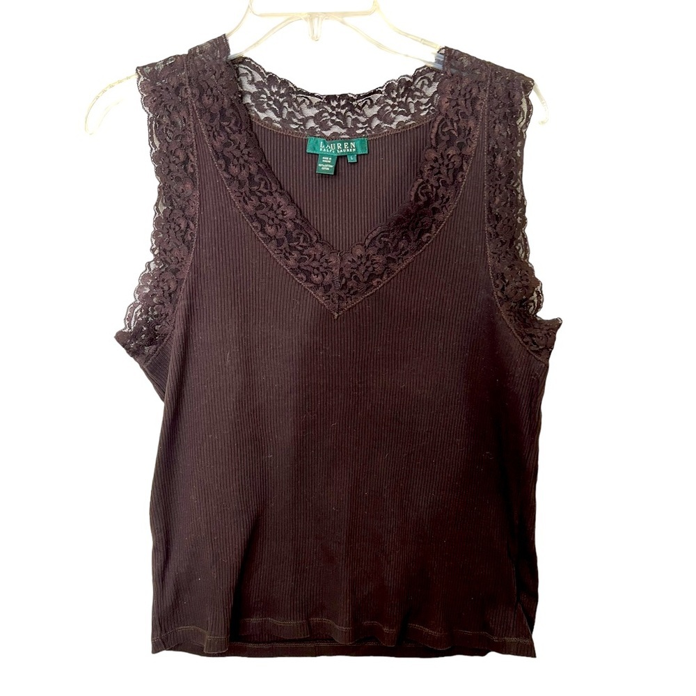 Ralph Lauren Sleeveless Tee/ Blouse Size L Decorative Lace Front. ☑️